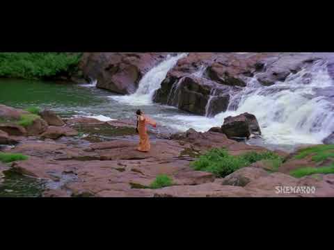 Poster in hawao ke daman pe hai