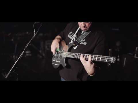 Mark King (Level 42) Gear Run