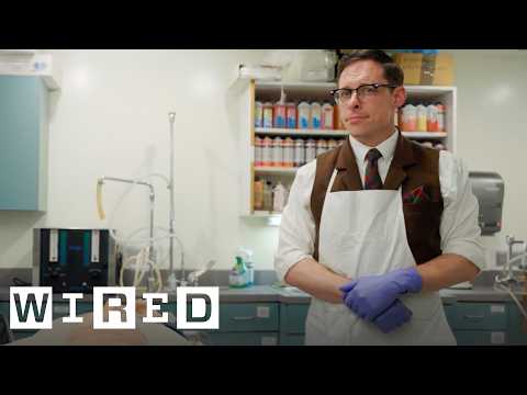 葬儀師による葬儀場ツアー！処置室などを特別に公開 | WIRED Japan