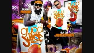 OJ Da Juiceman Ft Gucci Mane &quot;Trappin&quot; (New Music Song June 2009) + Download