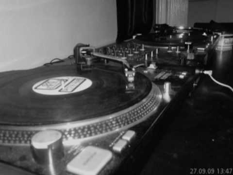 Prisoners of Technology - Trick of Technology (Sub Zero Remix)