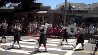 preview picture of video 'Pacific Palisades 2009 4th of July Parade Pt.1.'