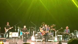 เพลงลึกสุดใจ P&#39;Kong Feat.กอล์ฟ &quot;เพื่อนถึงเพื่อน Charity Concert Kong Saharat and Friends&quot;   @