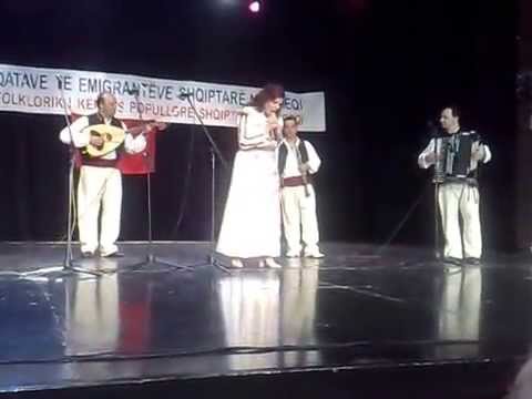 Festivali i 2-te folklorik ne Athine.Erefili Cala Shyti. 05-06-2014