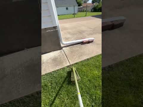 Echo SRM-225 weedeater