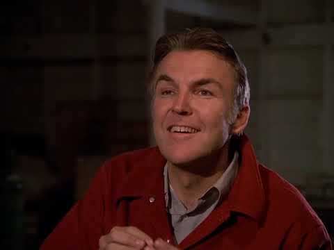 The Streets of San Francisco S2.E9 ∙ The Twenty-Four Karat Plague (1973) | Full Episode |