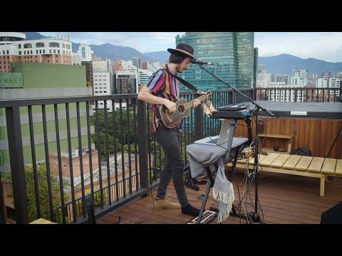 Santy Clap - Salmoon - (Live Set Bololoi, Masaya Medellin)