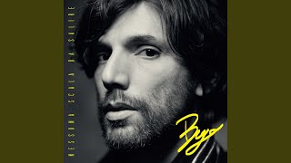 Arrivano I Nostri Lyrics English Translation