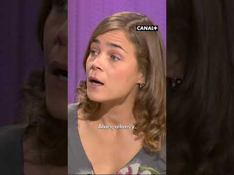 Quand Blanche Gardin finit en soutien-gorge en direct pour dénoncer les clichés ! | Le Grand Journal