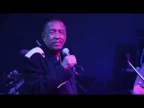 Derrick Harriott & Los Aggrotones - Medley (The Loser, Do I Worry, Walk The Street)