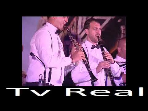 Sazet e Kelcyres Valle e Dados Festivalin Folklorik Tipologjik ne qytetin Korces