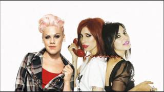 Pink vs. The Veronicas - U And Ur Hand 4Ever