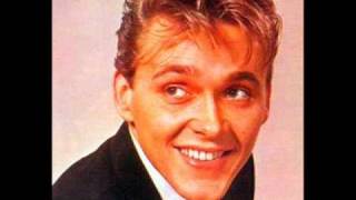 Download lagu billy fury i'll go along with it mp3