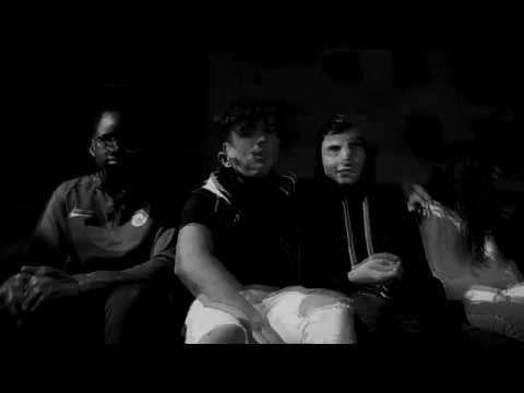 Cxlibre- Agua al cuello (Video oficial)