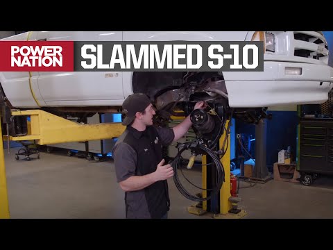 Dropping The Chevy S-10 Suspension with Air Bags - Music City Trucks S3, E9