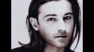 Bài hát Still Me - Nghệ sĩ trình bày Erkan Aki