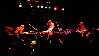 Spock's Beard - Jaws of Heaven [Part 1] (live at Das Rind Rüsselsheim)