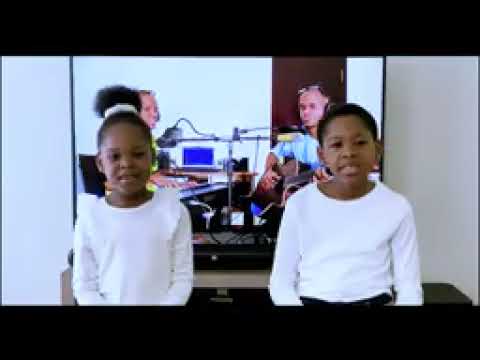 Josué et Caleb Bitha- Amour incomparable