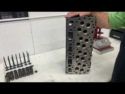 Unboxing PPEs new Duramax cylinder heads!