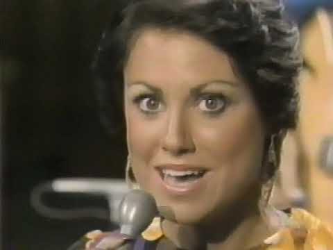 Tanya Falan, Bob Havens on trombone with Somebody Loves Me.