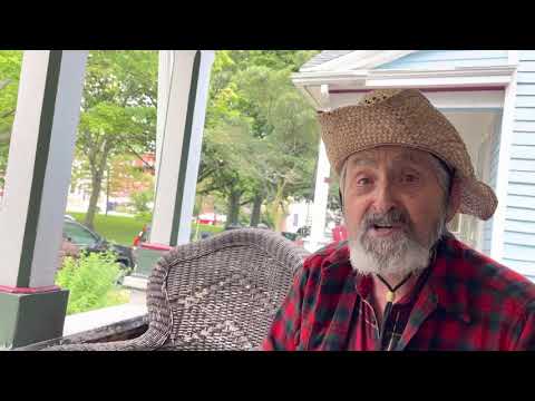 Richard Price sings Chickens