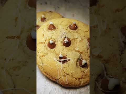 New Choc Chip Cookies at Frolla Dulche