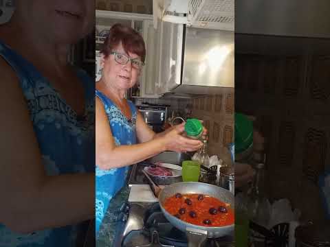 Fettine alla pizzaiola con capperi e olive 🧅🧄🥩🍽️