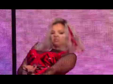 Stan twitter: Jesy Nelson "Are you ready???" And shoulder dance feat her tongue 👅