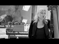 Hootenanny 1 Mic - featuring Lucy Woodward "Lowside Of The Road" (Tom Waits)
