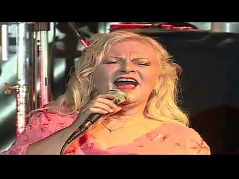 MISSISSIPPI...Daniel Rae Costello and the Cruisers featuring Toni Wille Fiji concert 2010