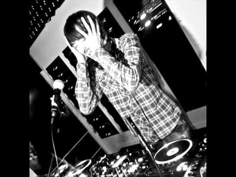 Deejay Naza & Seejay B - 2 Napos Dal