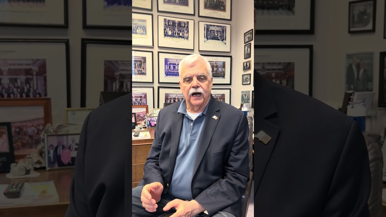 El Honorable Bob Godfrey, Vicepresidente Pro Tempore, Representante Estatal