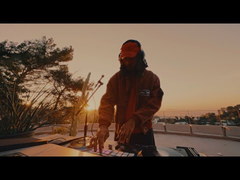 Erick the Architect - ARCSTRUMENTALS 3 (Official Sunrise Visual)