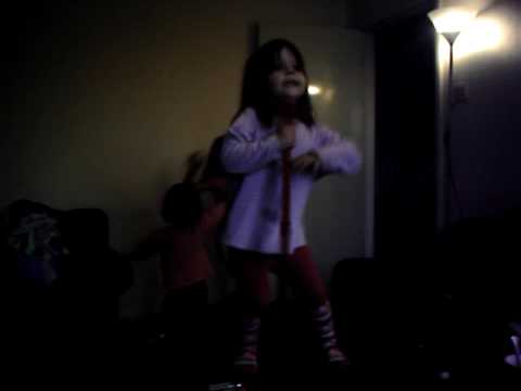 Taniec Bliziniaczek Ola i Nikola