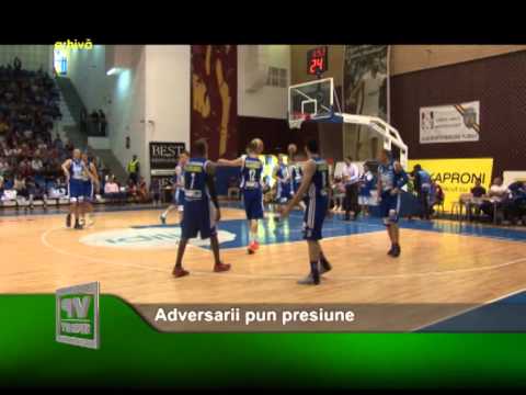 Adversarii pun presiune