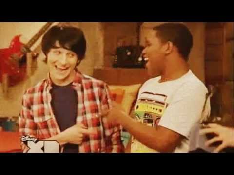 Pair of Kings- Boomer & Brady - [Lean on Me~*]
