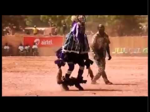 Bizarre contact Crazy astronaut ( dancing canival)