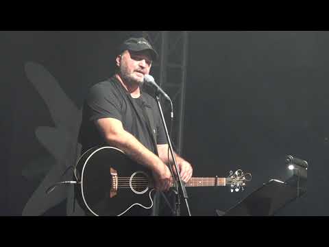 O seara magica cu Victor Socaciu