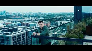 Hunter Hayes - Still Fallin (Lost &amp; Found) (Official Video)