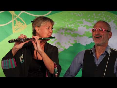 TIDSRØVER  Paul Banks & Charlotte Halberg