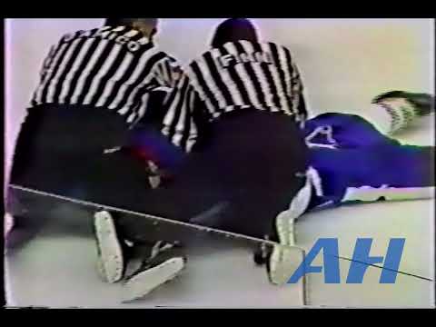 NHL Oct. 19, 1985 Jim Benning,TOR v Thomas Steen,WPG Toronto Maple Leafs Winnipeg Jets