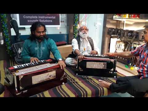 RAJ MUSICAS BHAVNAGAR WITH US SRI VIKARAM LABDIAYA AN BHUDEV