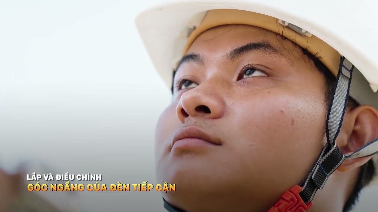 Đường cất hạ cánh số 2 bừng sáng trong đêm tại Cảng hàng không quốc tế Phú Quốc<br />
