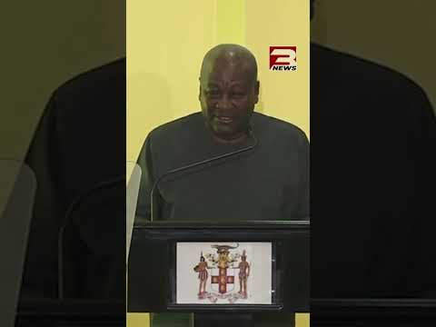 Who knew? Even in faraway Jamaica, President Mahama had one craving on his mind 😃 Okro soup and fufu