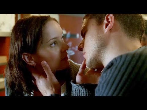 Flashback on | Prison Break  Season 2 | Michael Scofield and Sara Tancredi | Kissing Scene |