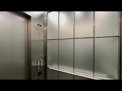 Dover Hydraulic Elevator at 900 7th St Parking, Washington, DC