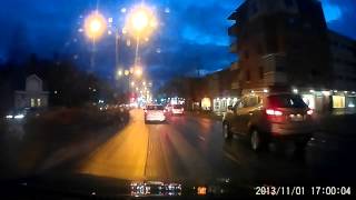 preview picture of video 'Driving Lahti in low light. Dealextreme auto car DVR Blackview G1W HD 1080P 2.7'