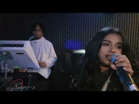 MUZIEKFORMATIE THE TIGERS X TISH - BOBOLIST LIVE