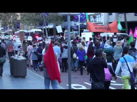 Hundreds march for marriage equality in Sydney