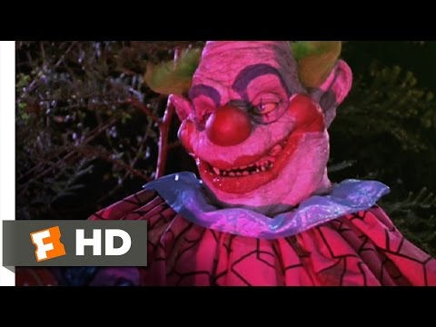 Killer Klowns from Outer Space (1/11) Movie CLIP - What in Tarnation's Going On Here? (1988) HD